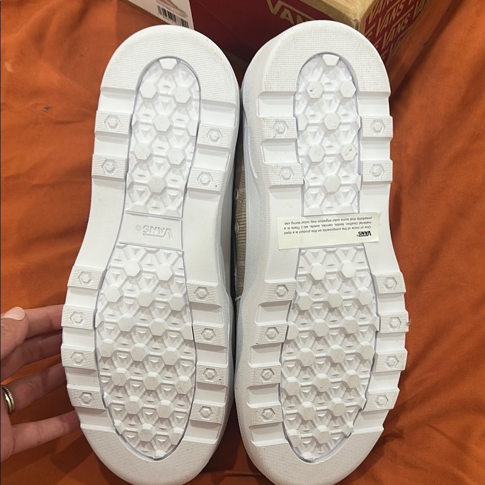 Plaid Sentry Sk8 Hi High-Top Vans - Picture 4 of 7